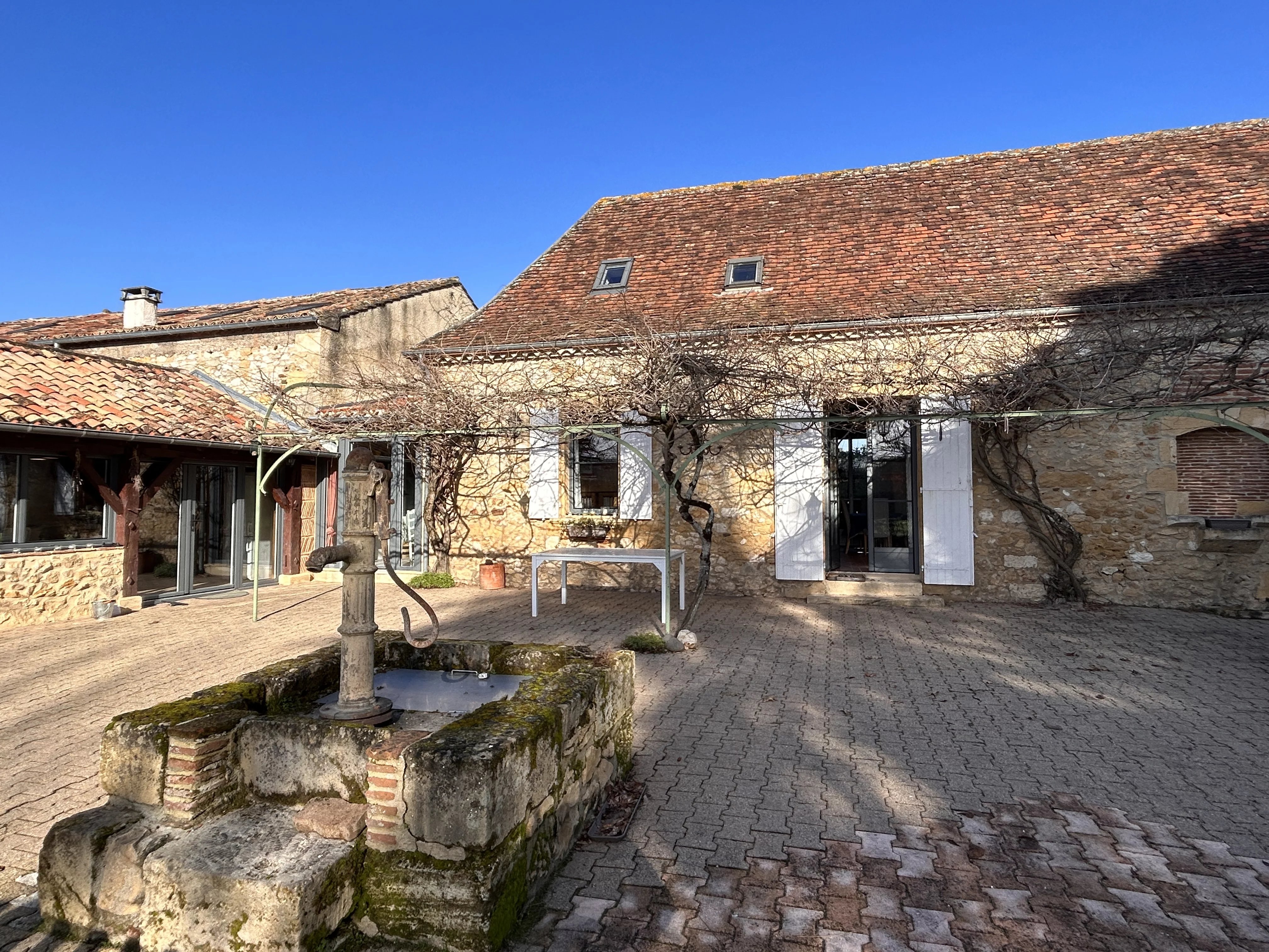 Fabulous family home or income generating with large pool near Bergerac