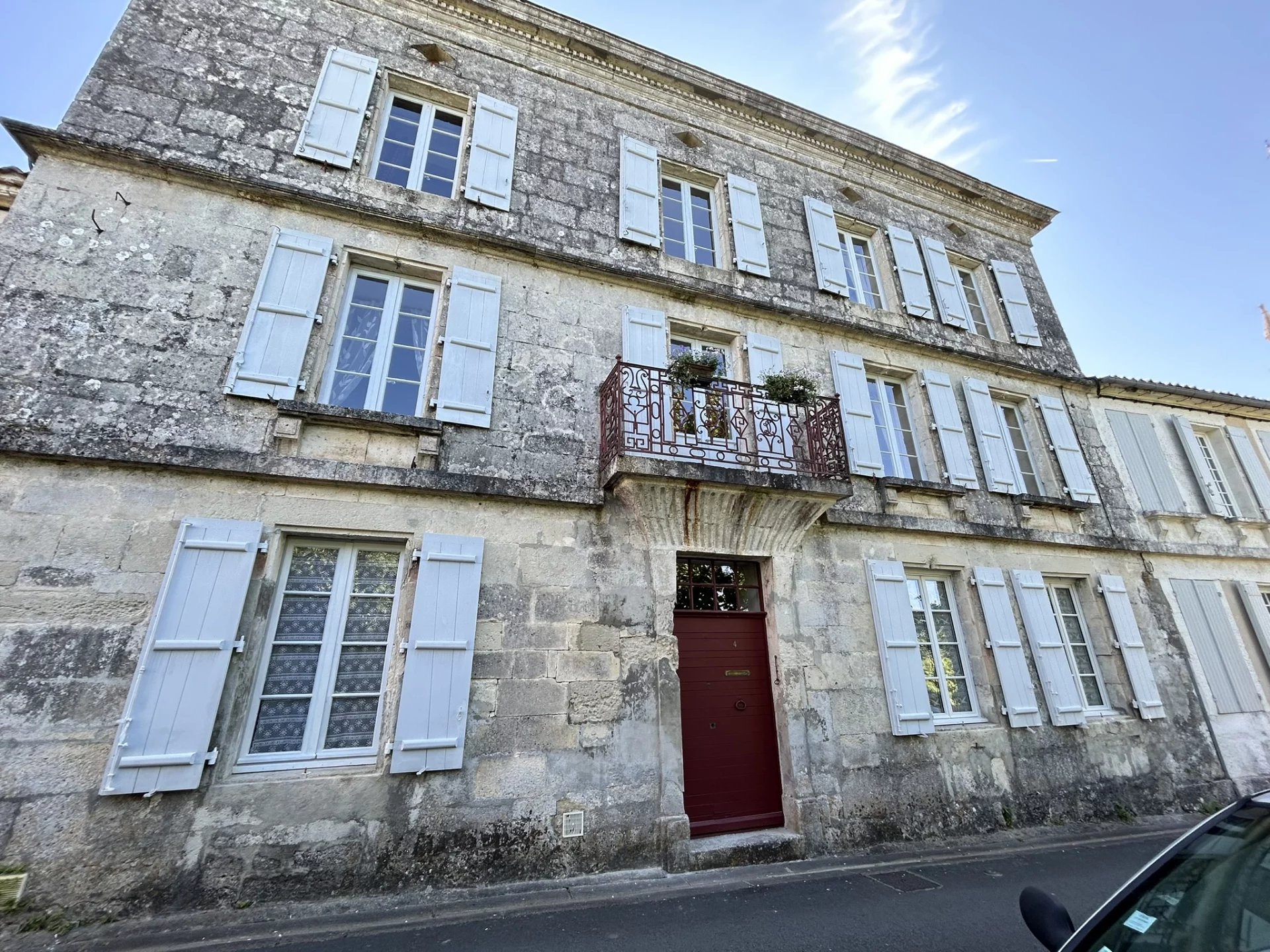 Enchanting 5-bed Character Property in Amazing Location