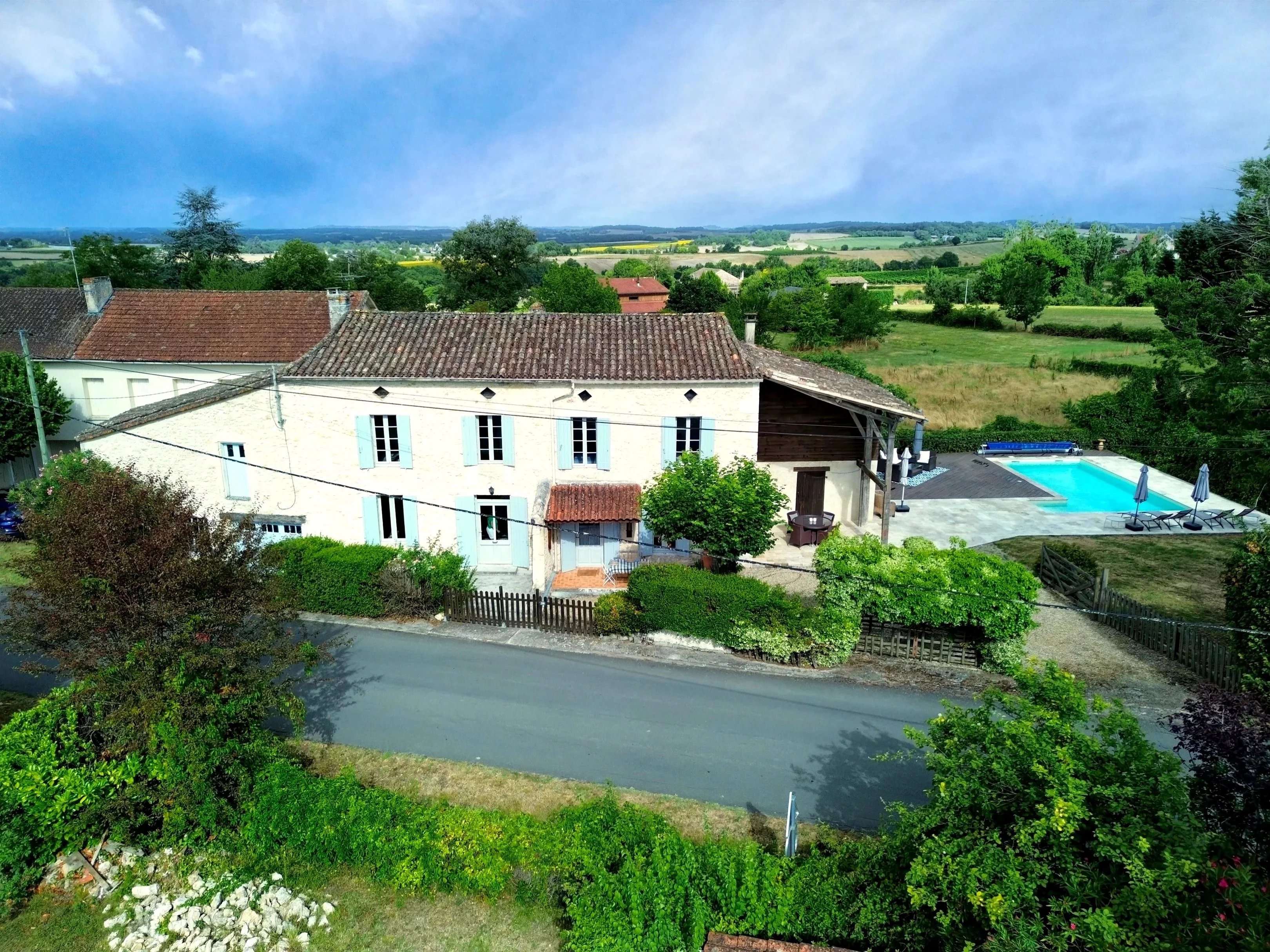 Pretty village house with heated pool