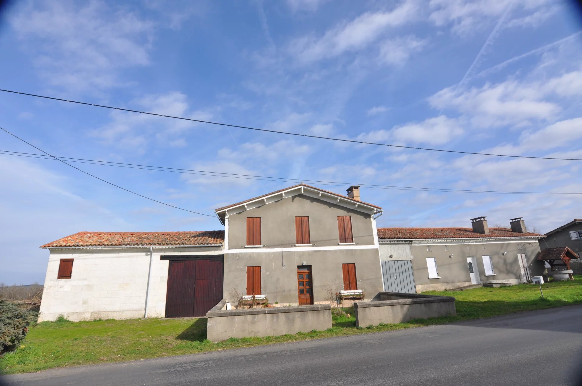 Ensemble de 2 maisons au sud Saint -Aulaye