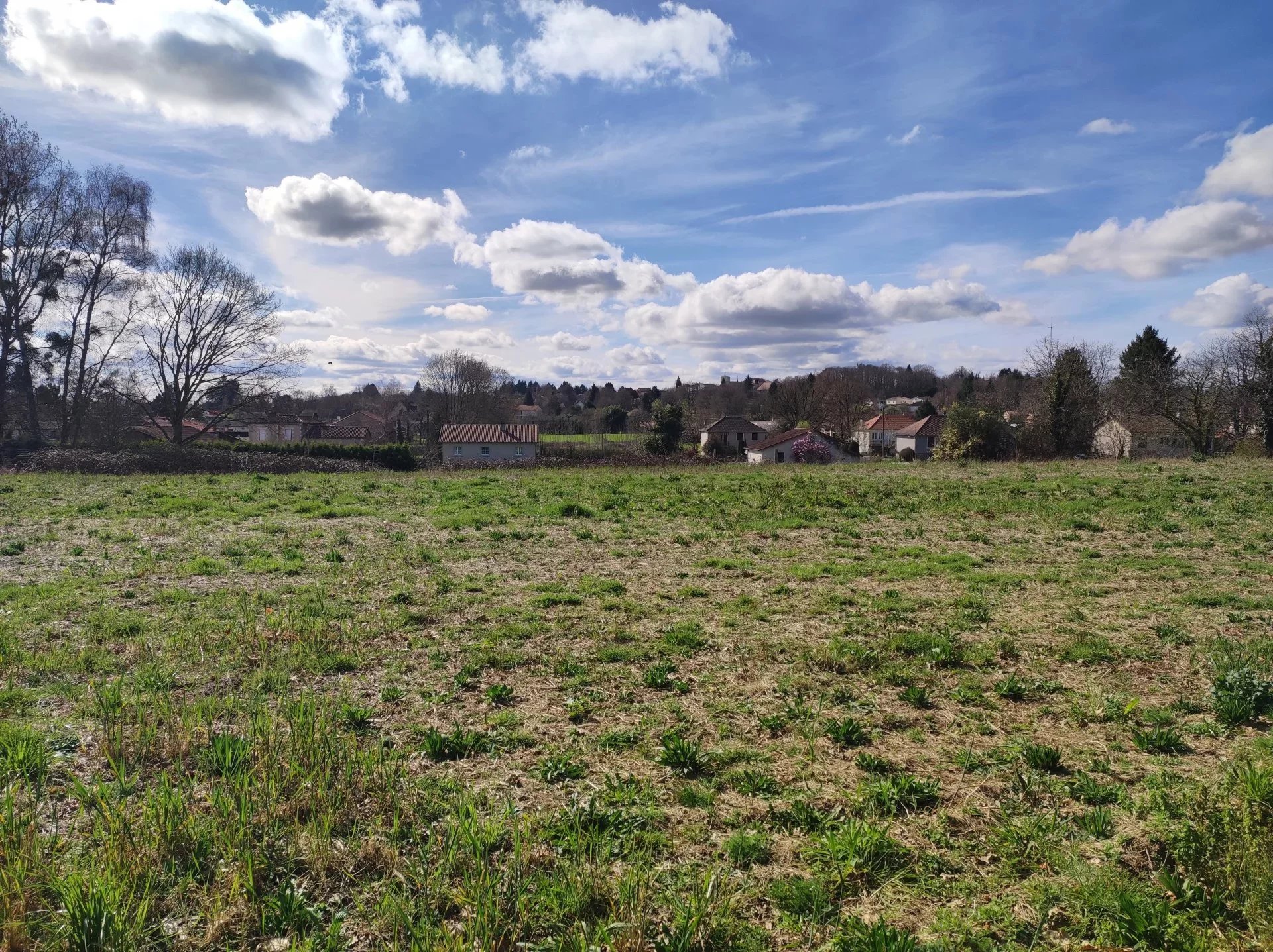 Building plot in Dordogne