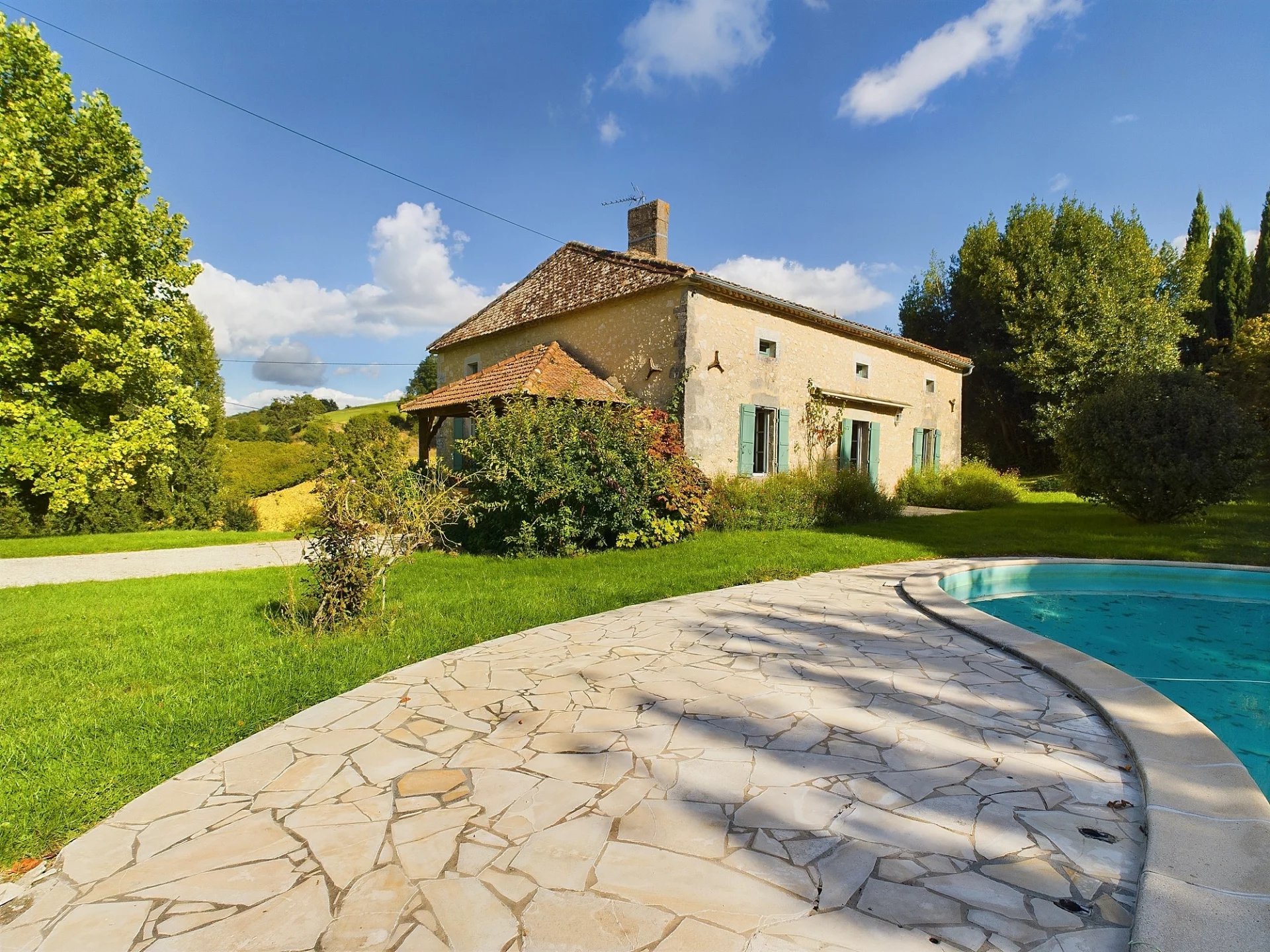 Charming stone house with barn and swimming pool