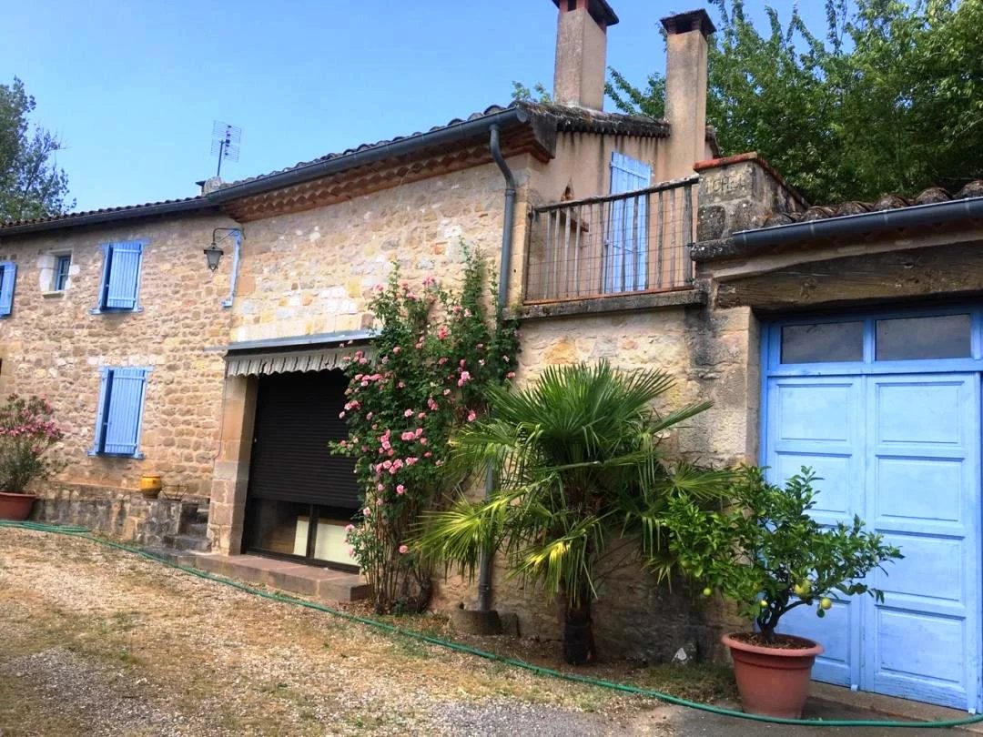 Ferme, vue imprenable, à 20 minutes d'Albi.