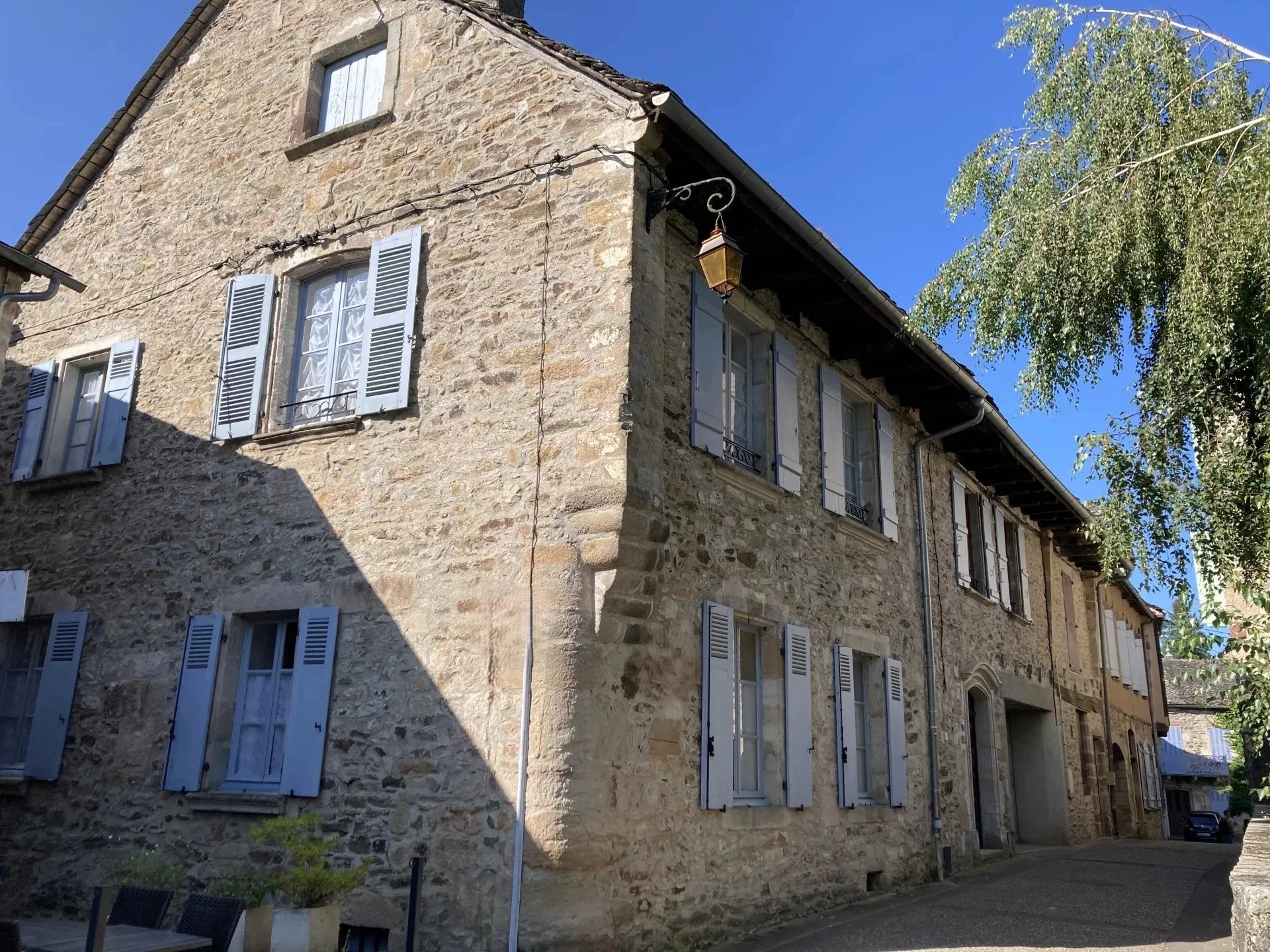 Light and Spacious Maison de Maître with Garden and Views