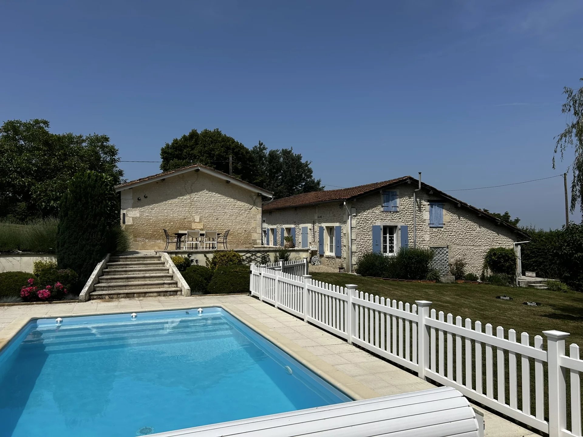 Stunning 4-Bedroom Home with Self-Contained guest house, Glorious Gardens and Breathtaking Views