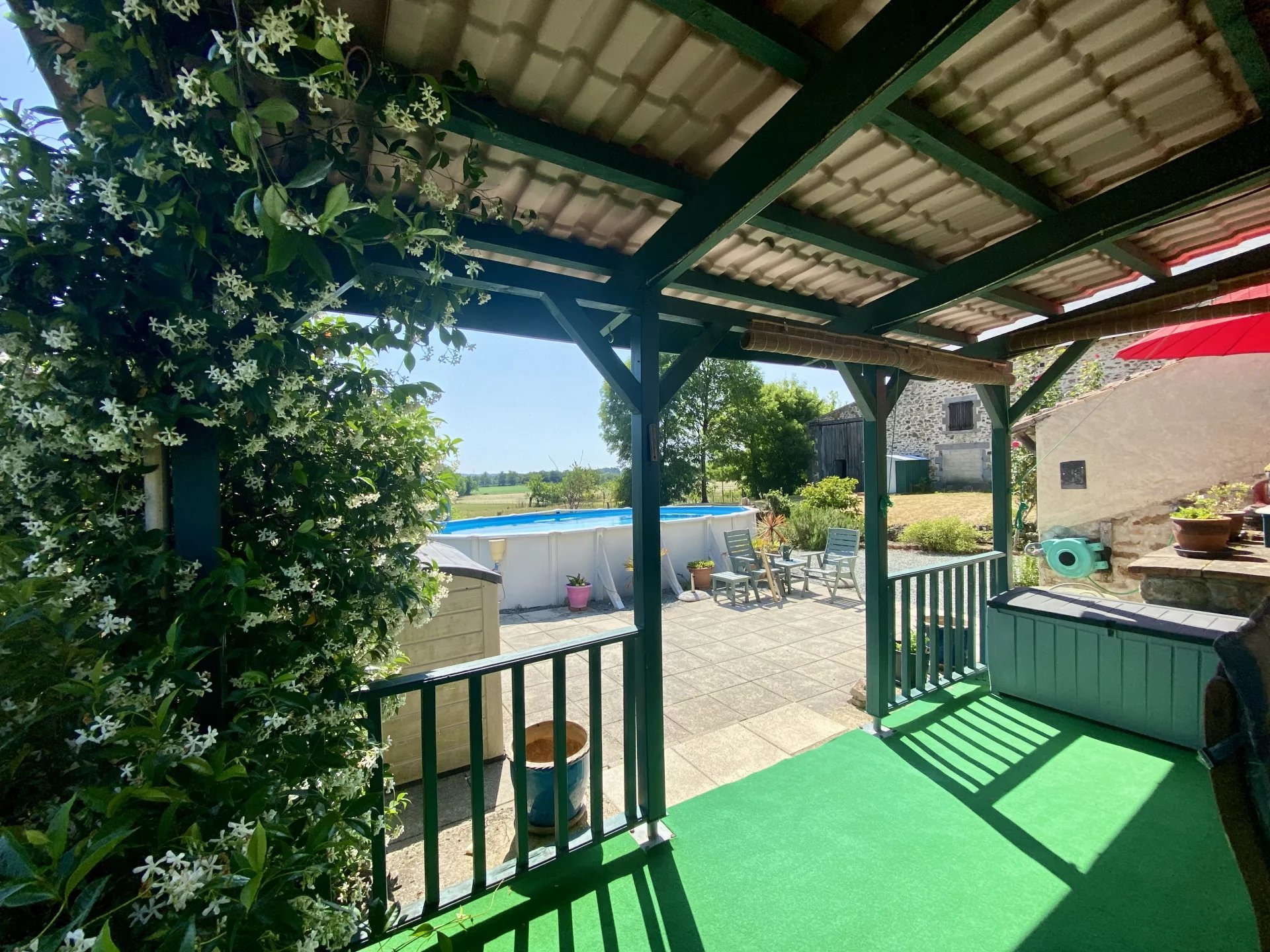 Great house in a peaceful hamlet near Bellac. two bedrooms. lovely views
