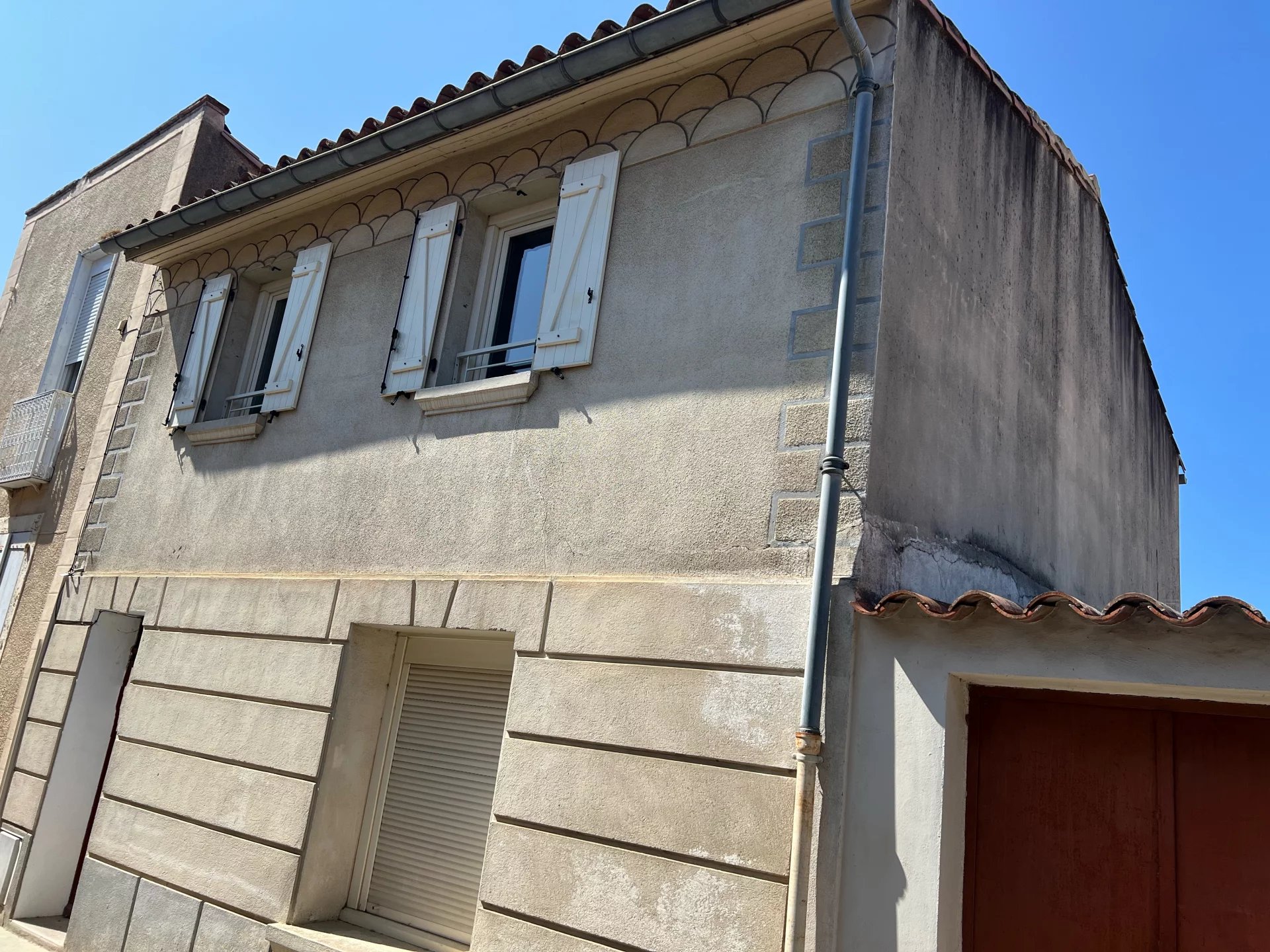 Maison en centre ville avec 3 chambre et cour intime