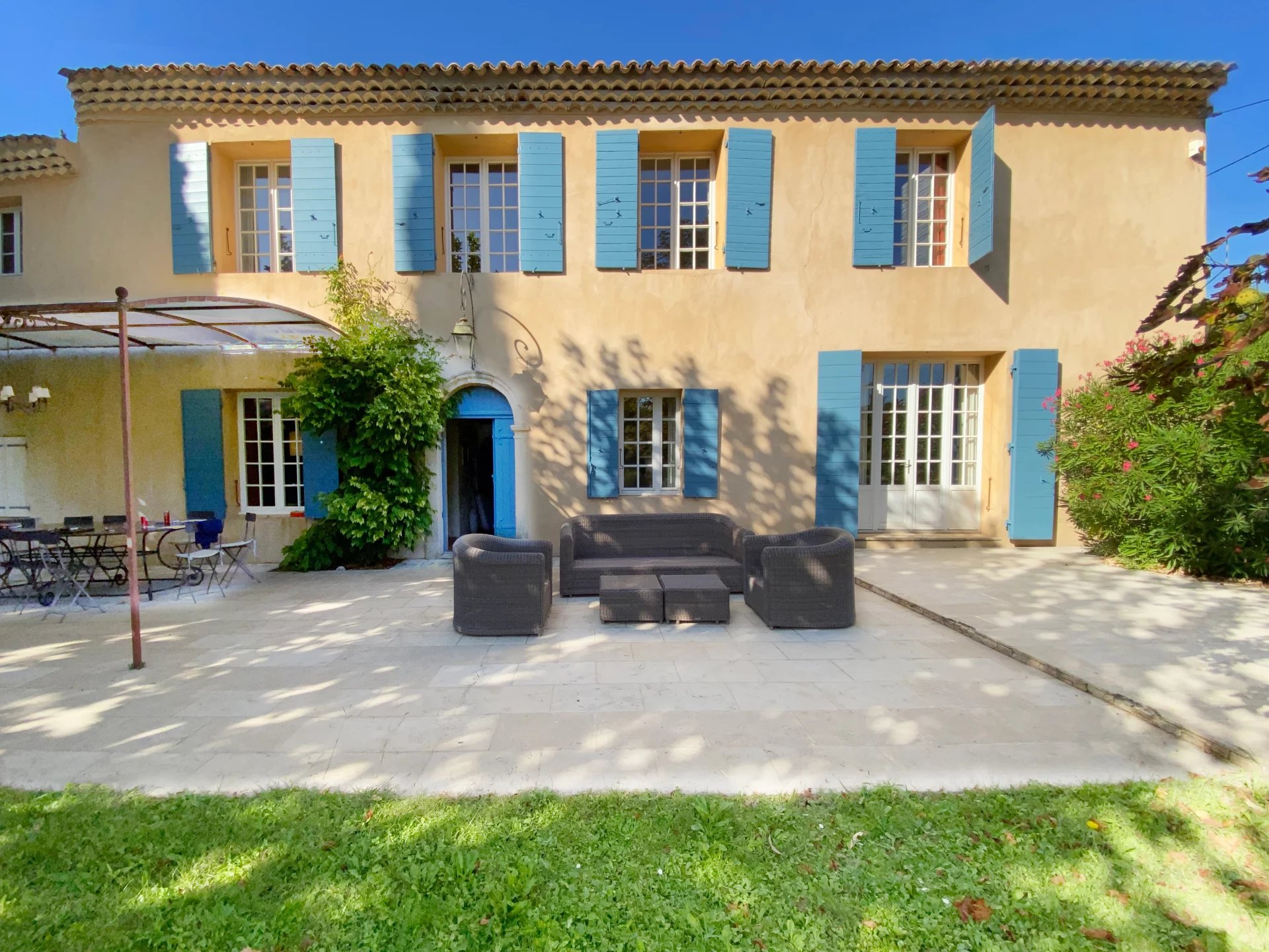 19th century Country House for sale in Aix en Provence