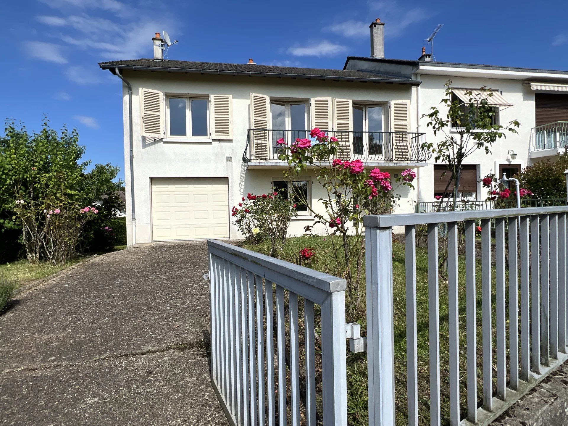 Belle maison centrale et appartement au rez-de-chaussée