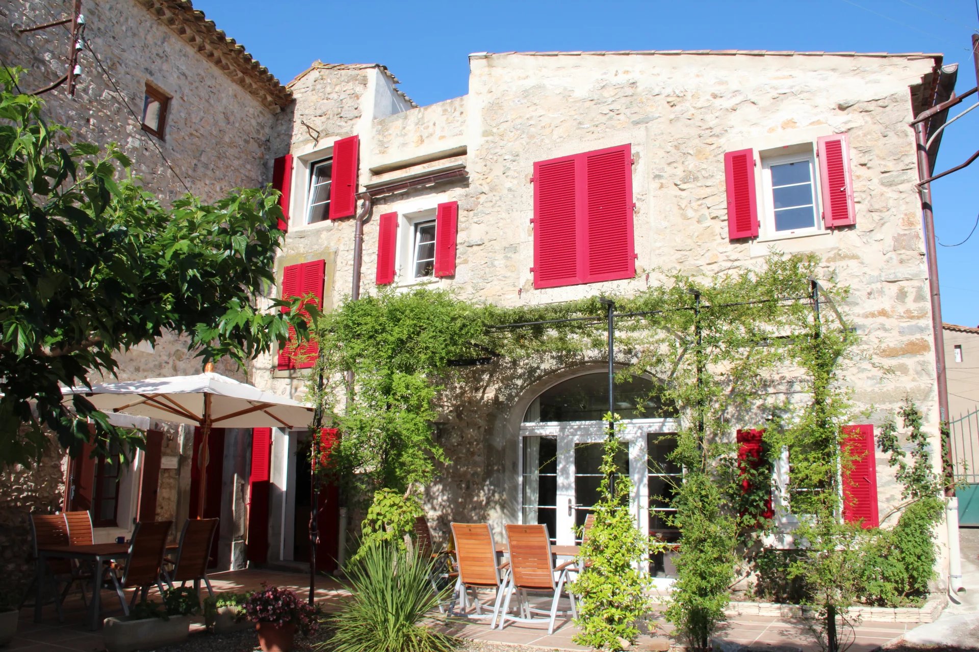 Historic property in a stunning Minervois village