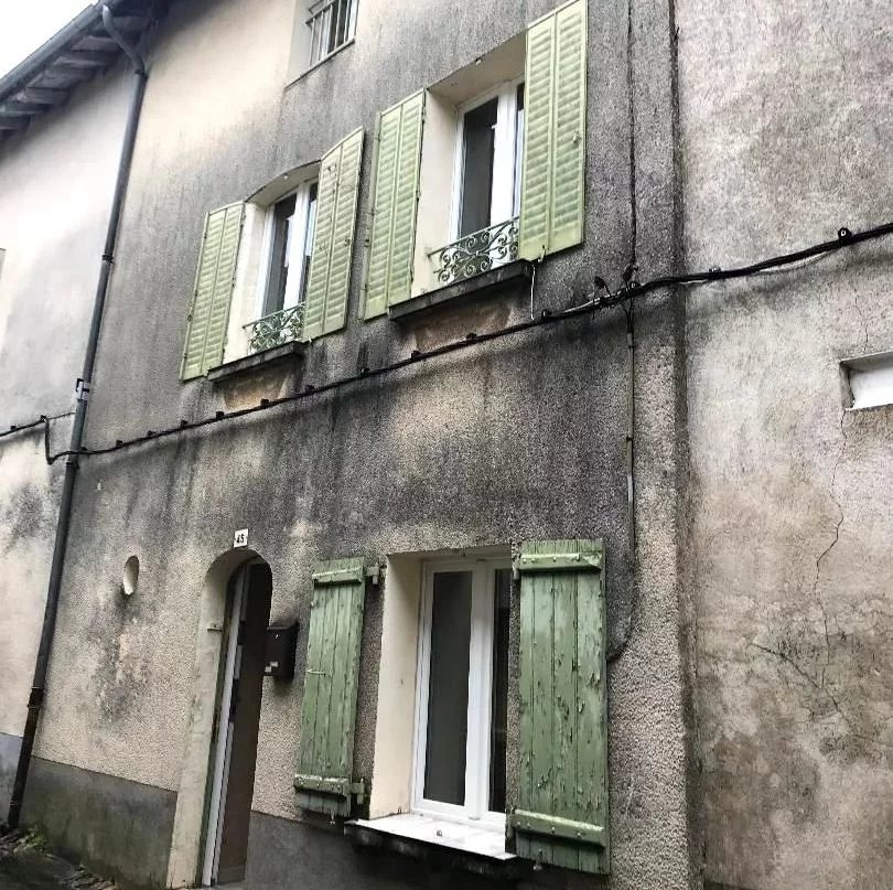 Maison de ville avec terrasse