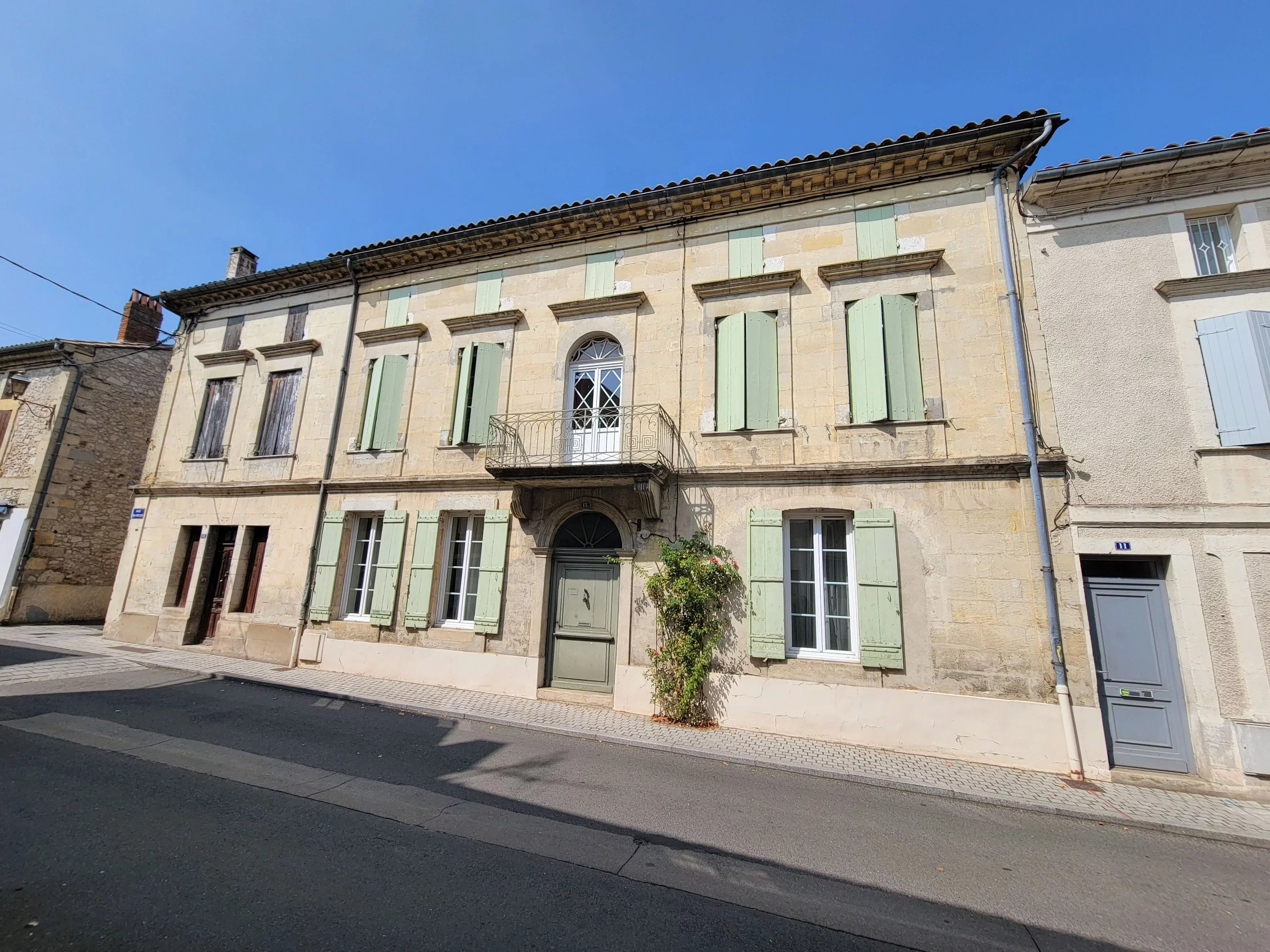 Belle maison de caractère avec jardin privé