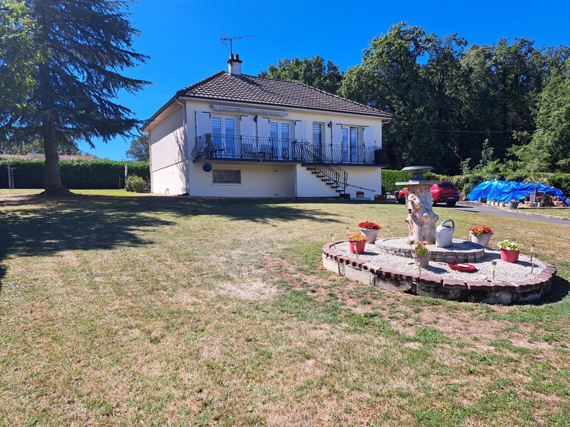 Maison de 2 chambres avec jardin clos