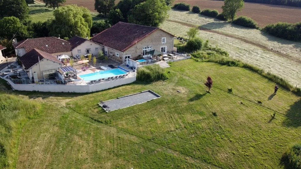 Country House with gîtes, pool, outbuildings and garden