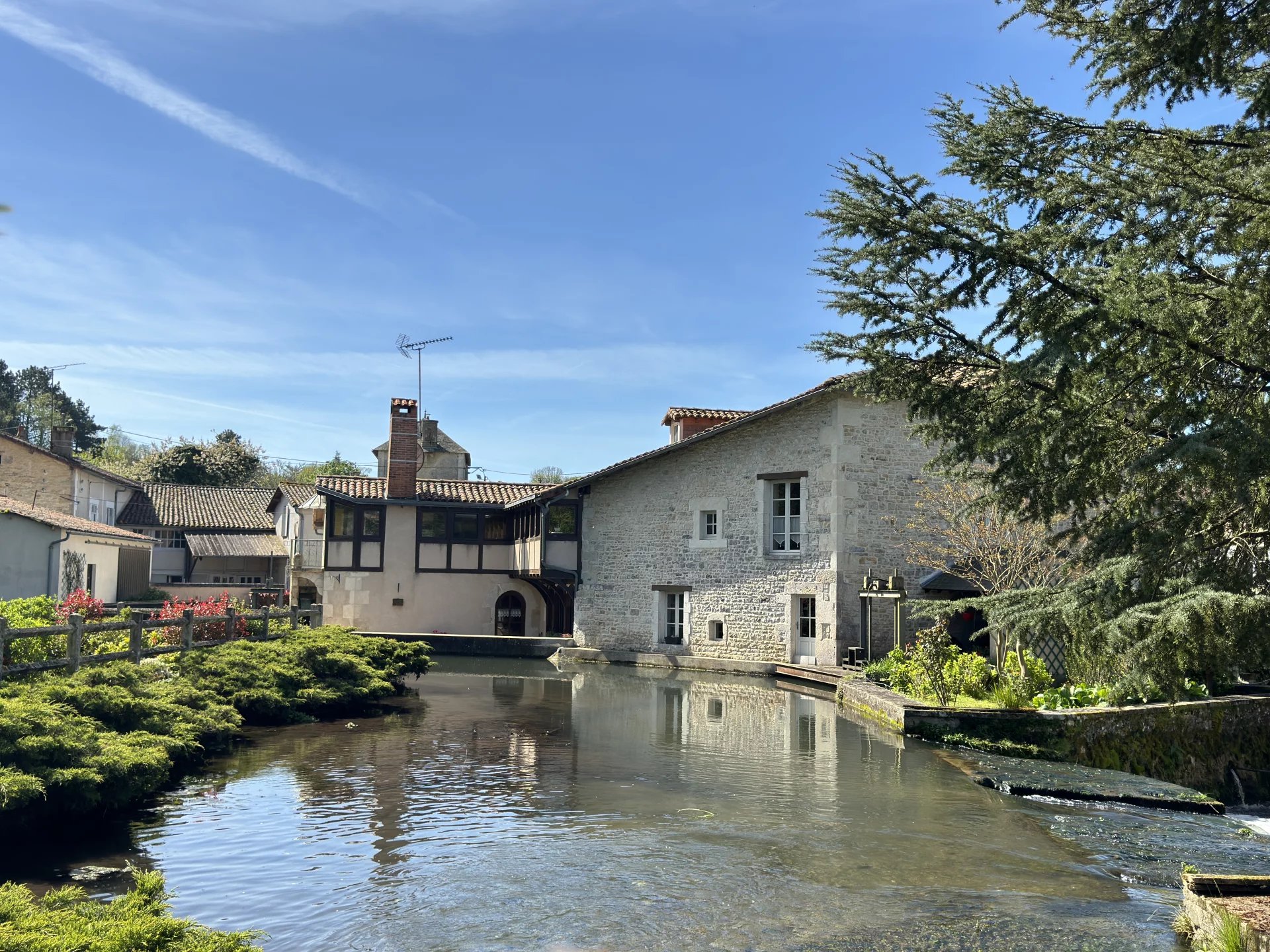 A charming mill house in a very pretty waterside setting