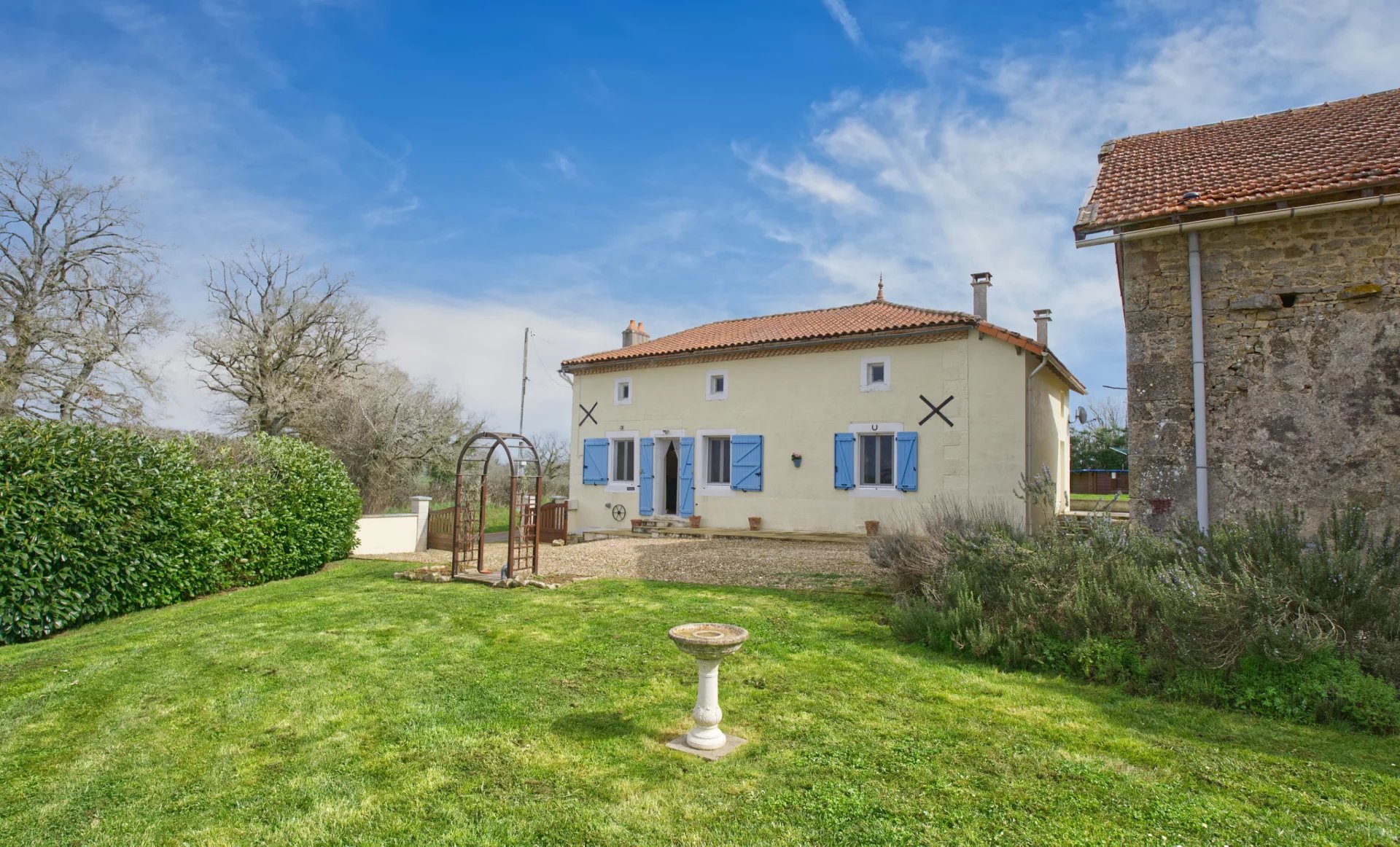 Pretty stone property in a quiet hamlet, 2 bedrooms, above-ground pool