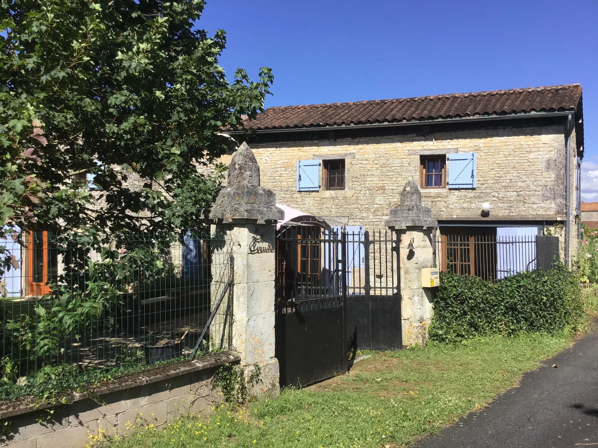 Charmante maison rénovée dans un hameau tranquille