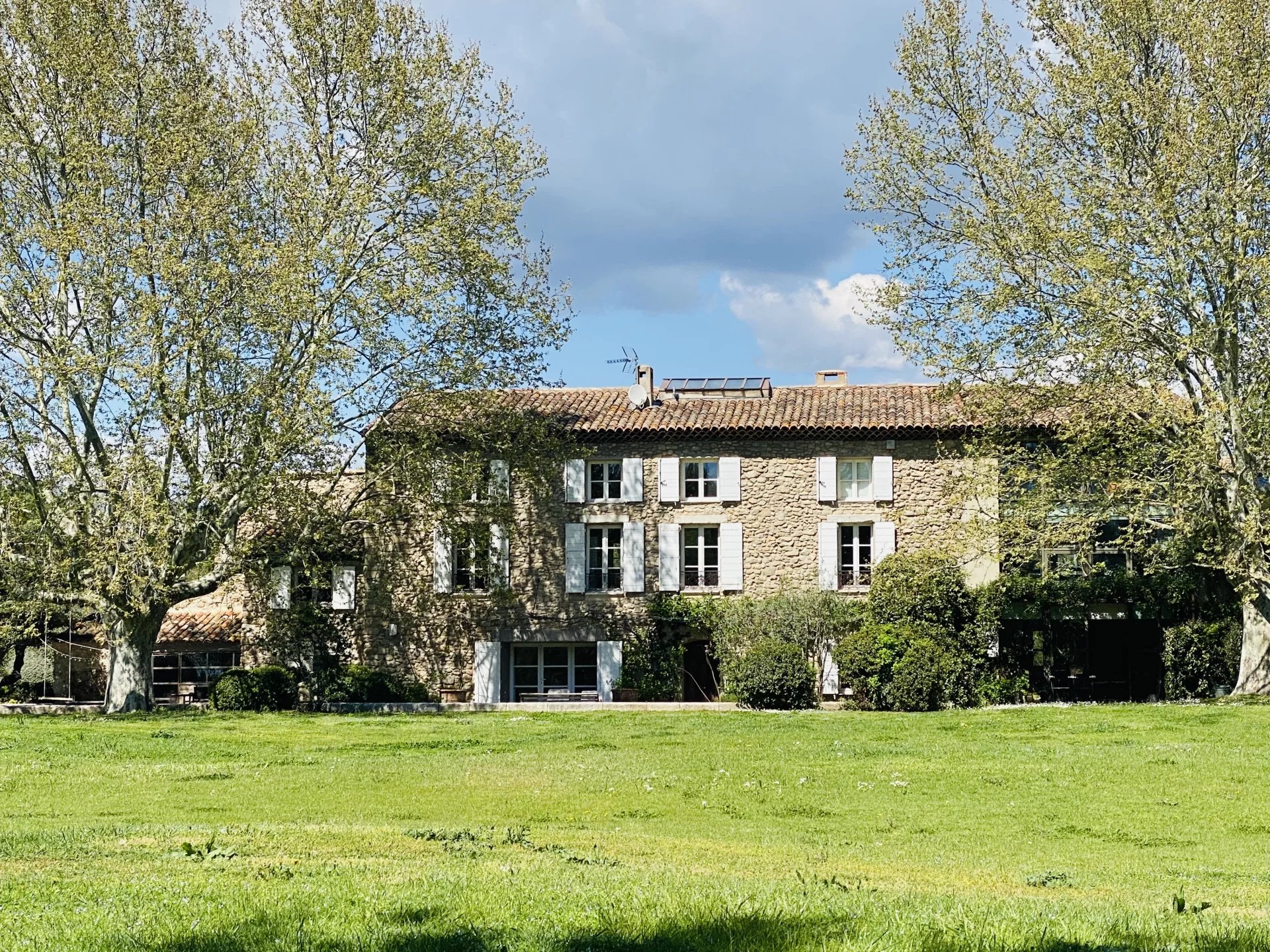 18th century Bastide with guest accommodation and pools