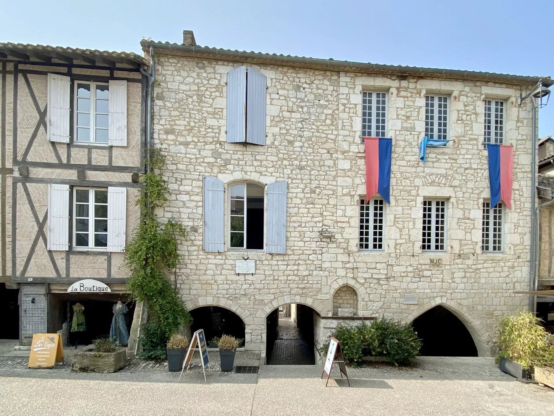 Magnifique maison avec terrasse au coeur de Monflanquin