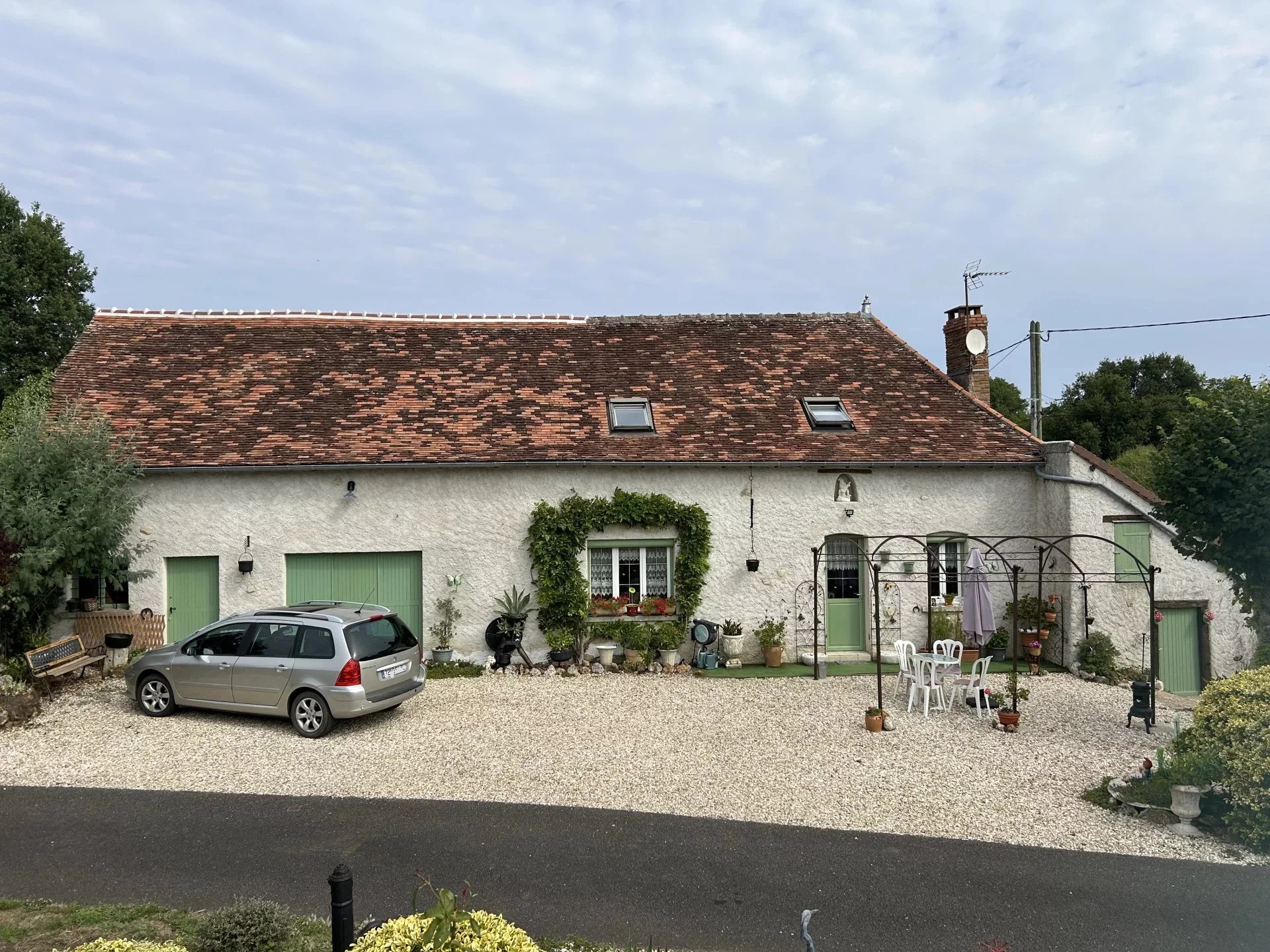 Charming cottage in a tranquil location