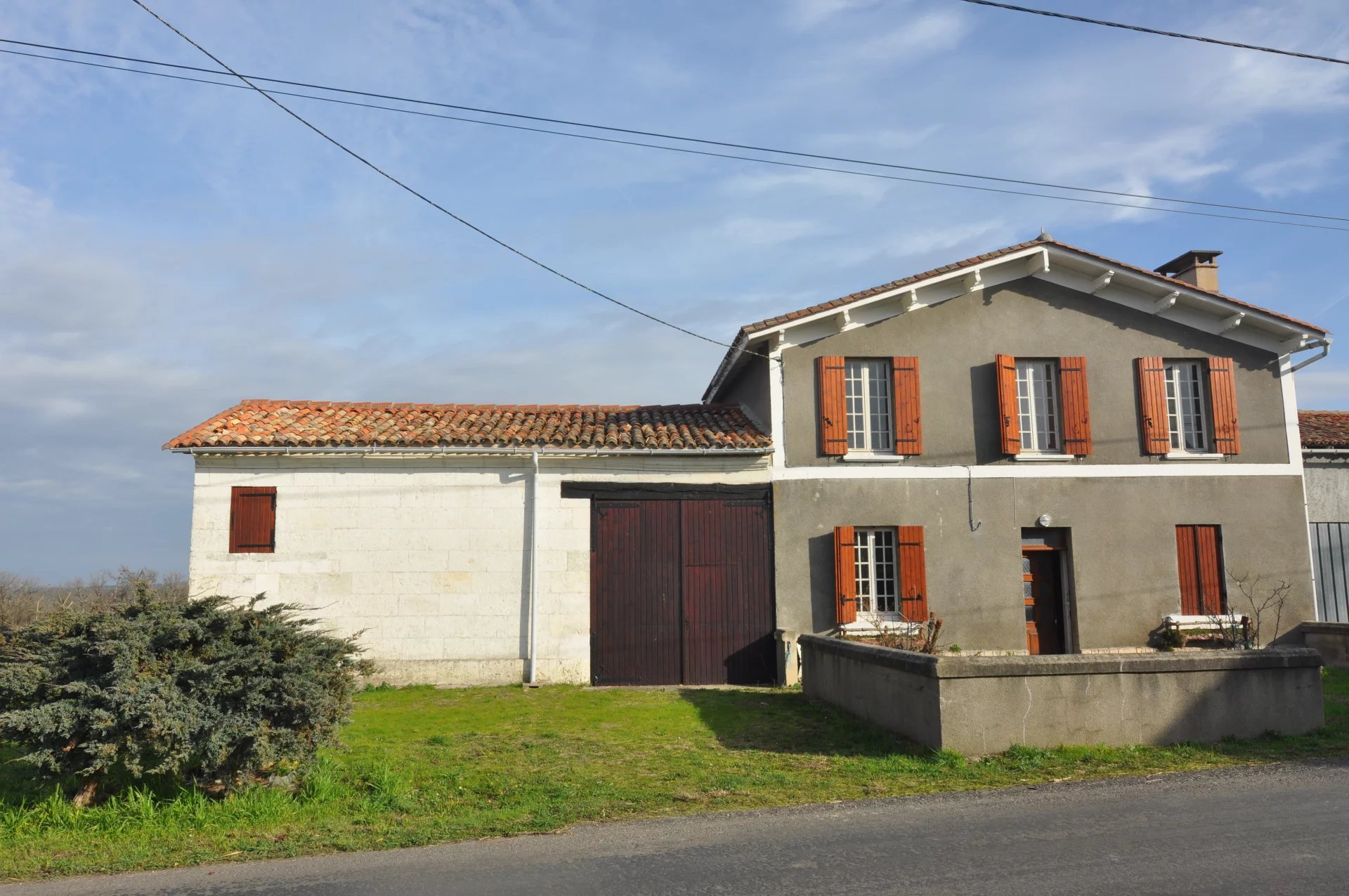71 m² house to renovate South of Saint-Aulay