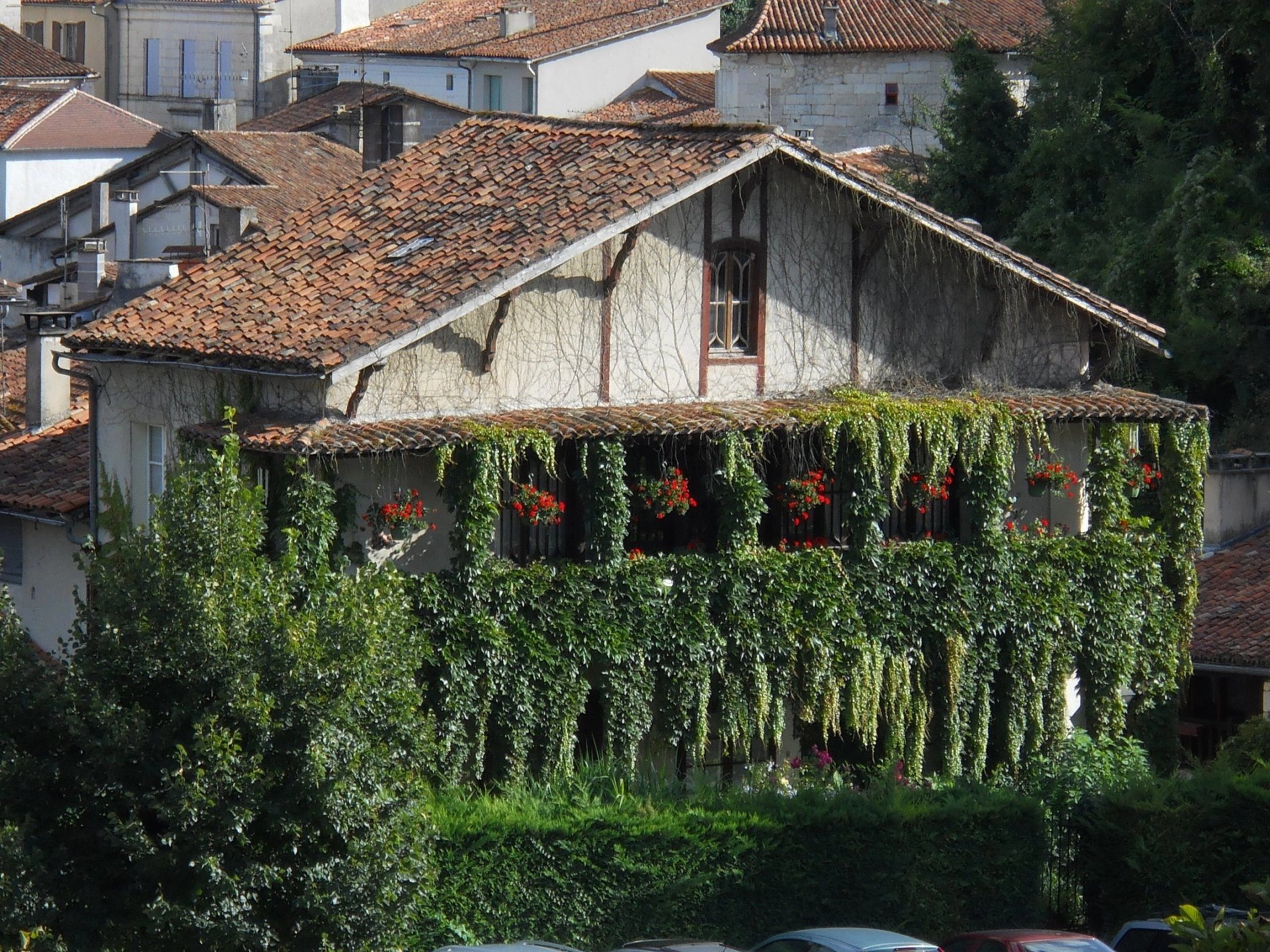 Renovated former Auberge with lovely floral balconies