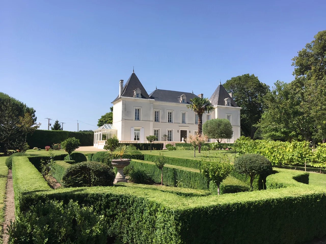 19th century chateau - patrimony of Charente