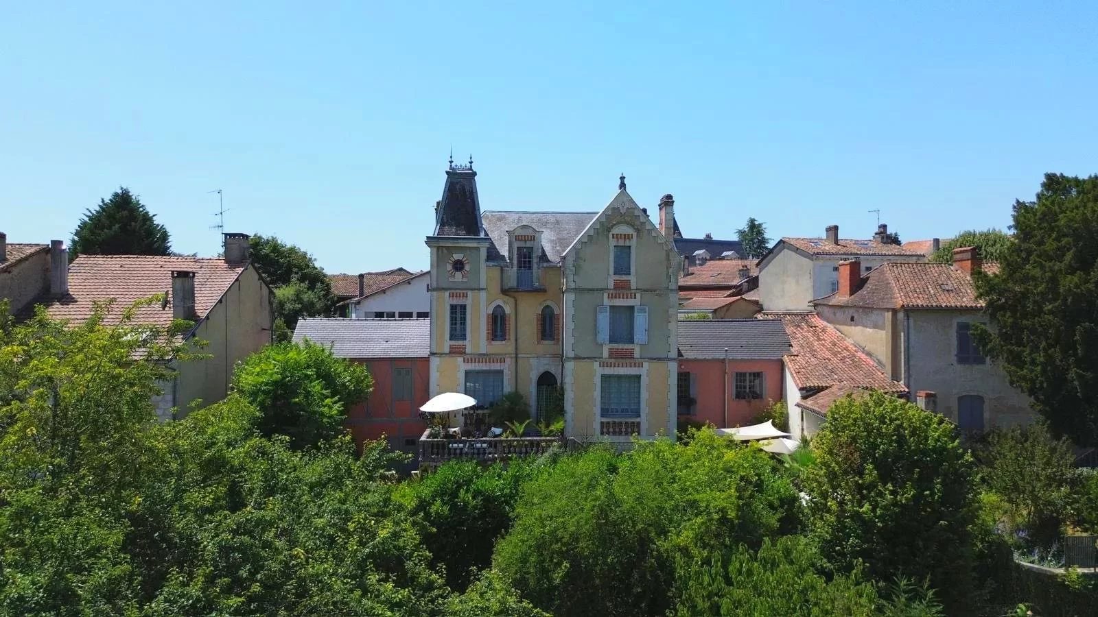 Elegant 19th-Century Home in the Heart of Mussidan