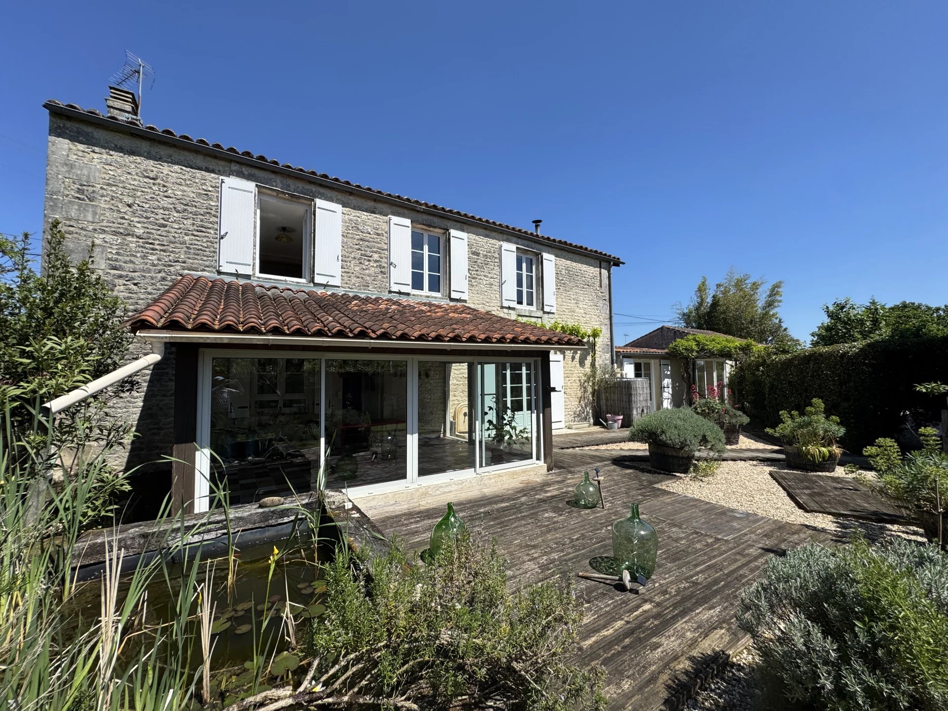 Charmante maison avec piscine proche Mérignac
