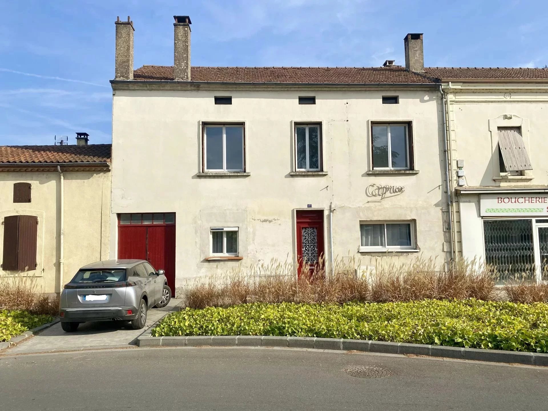 House with two apartments and garden in Fumel