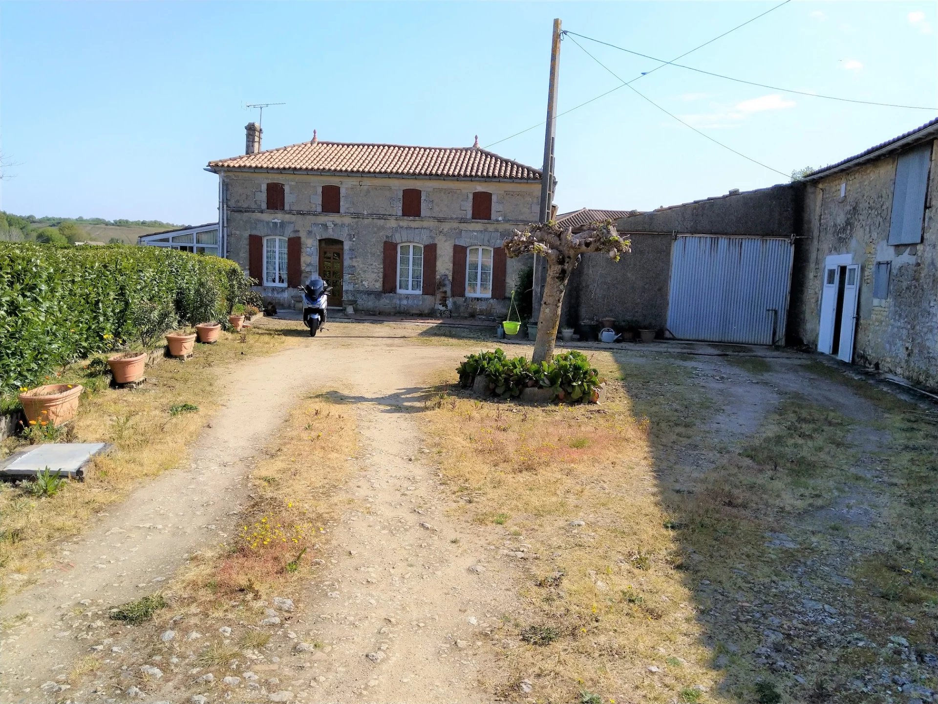 Fermette de 5 chambres avec dépendances et jardin avec vue sur la campagne