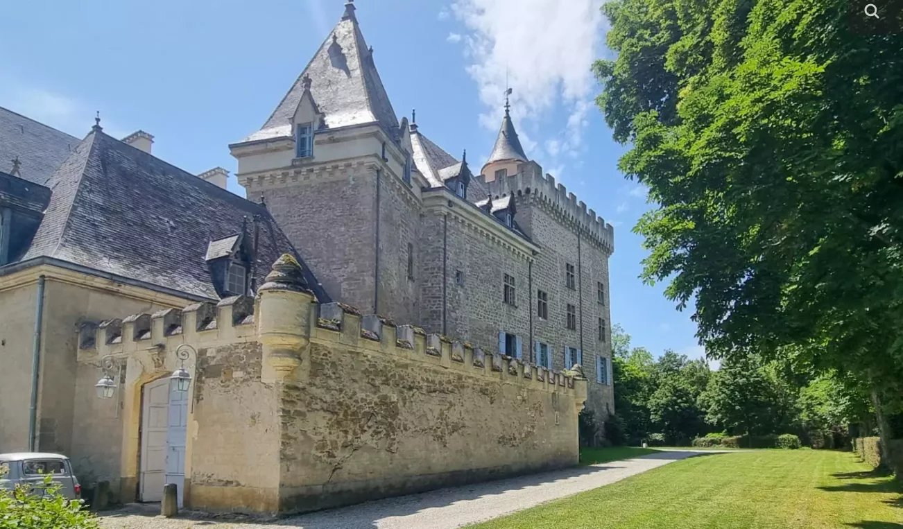 LERAN- Élégance et Confort dans un Château Historique