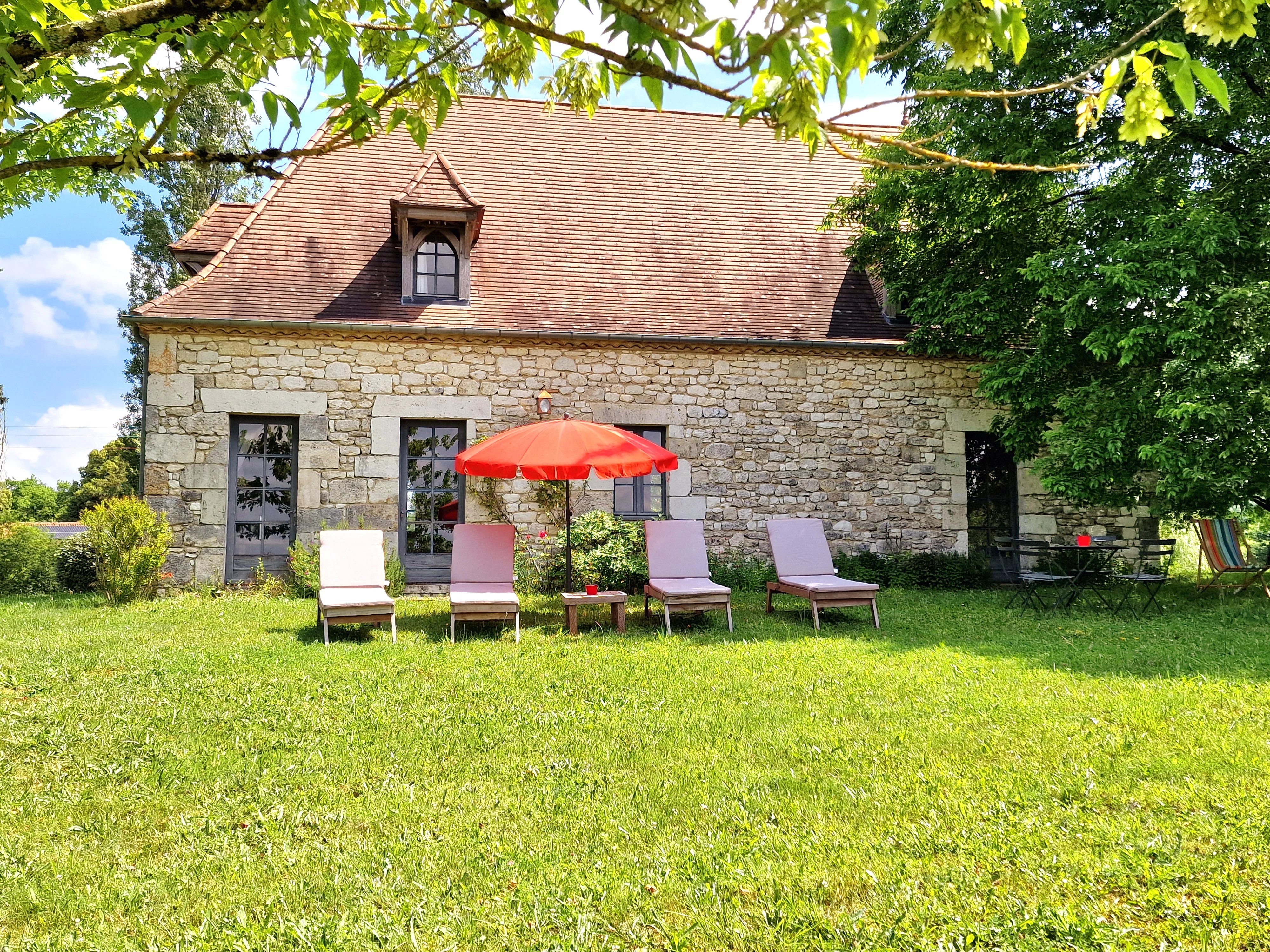 Charming stone cottage with magnificent views