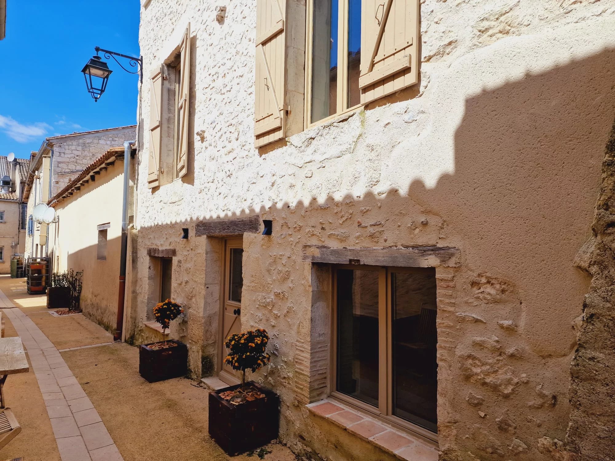 Hidden gem Town House in the centre of Eymet