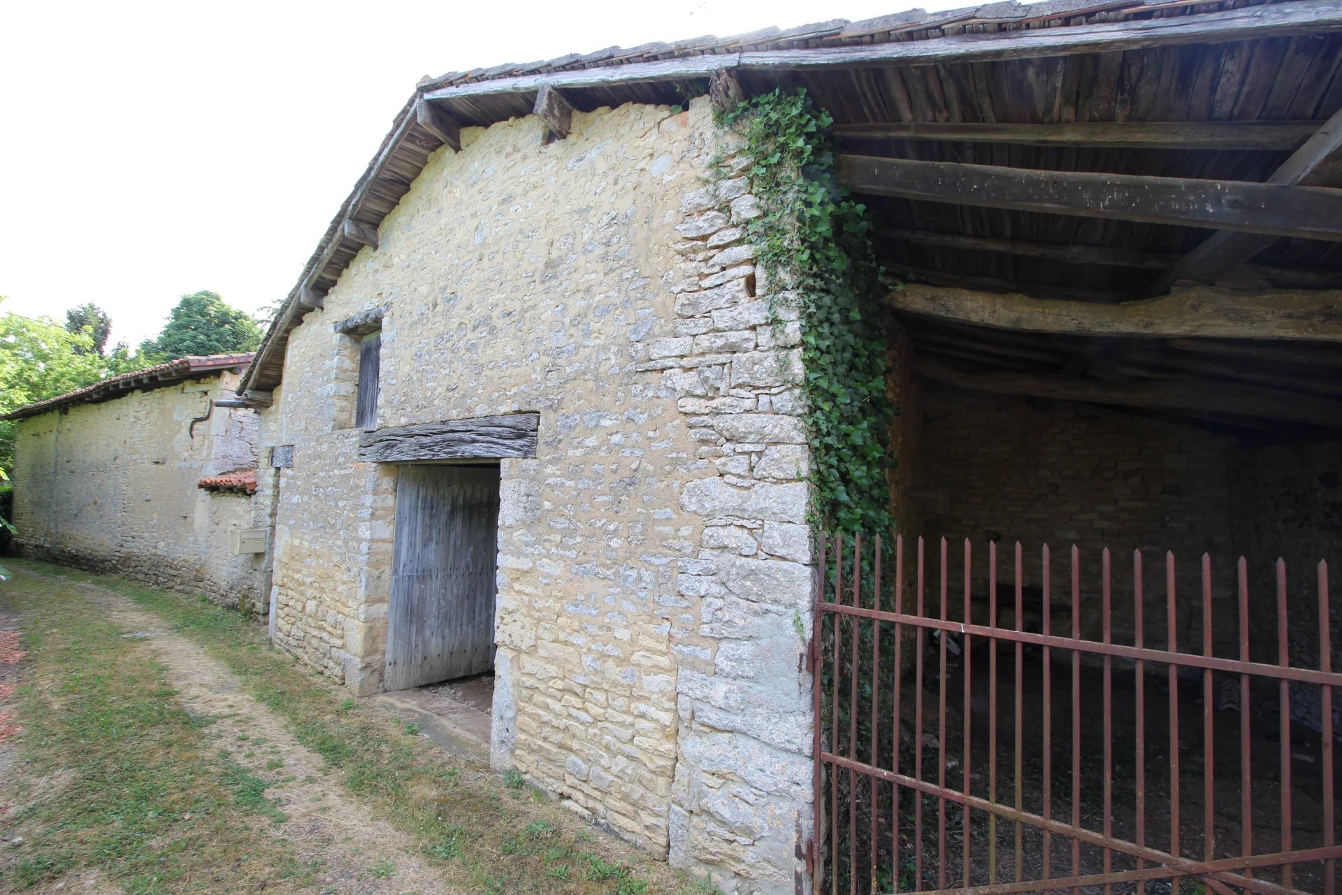 Barn for renovation
