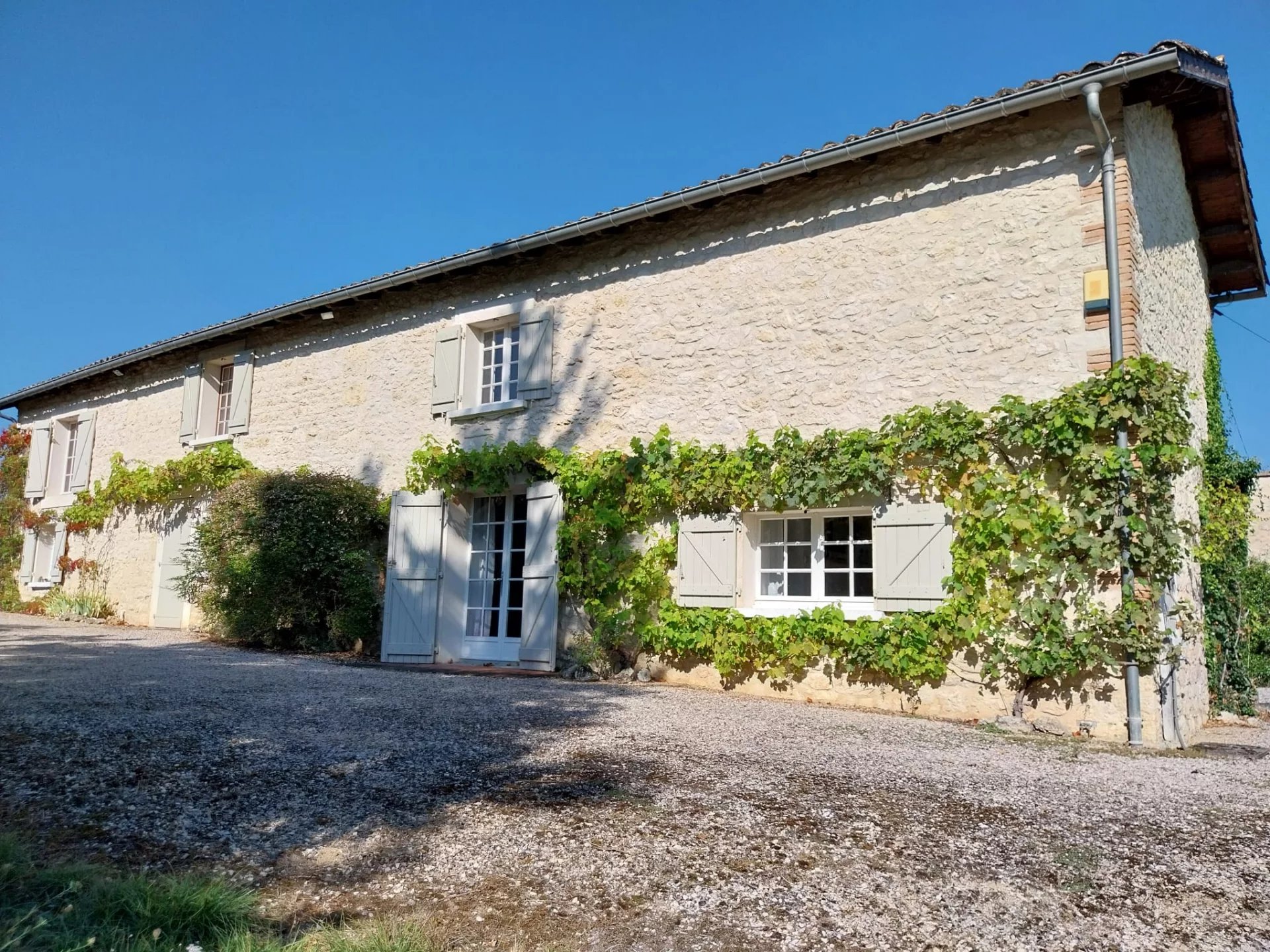 Charmante maison de 4 Chambres à la campagne