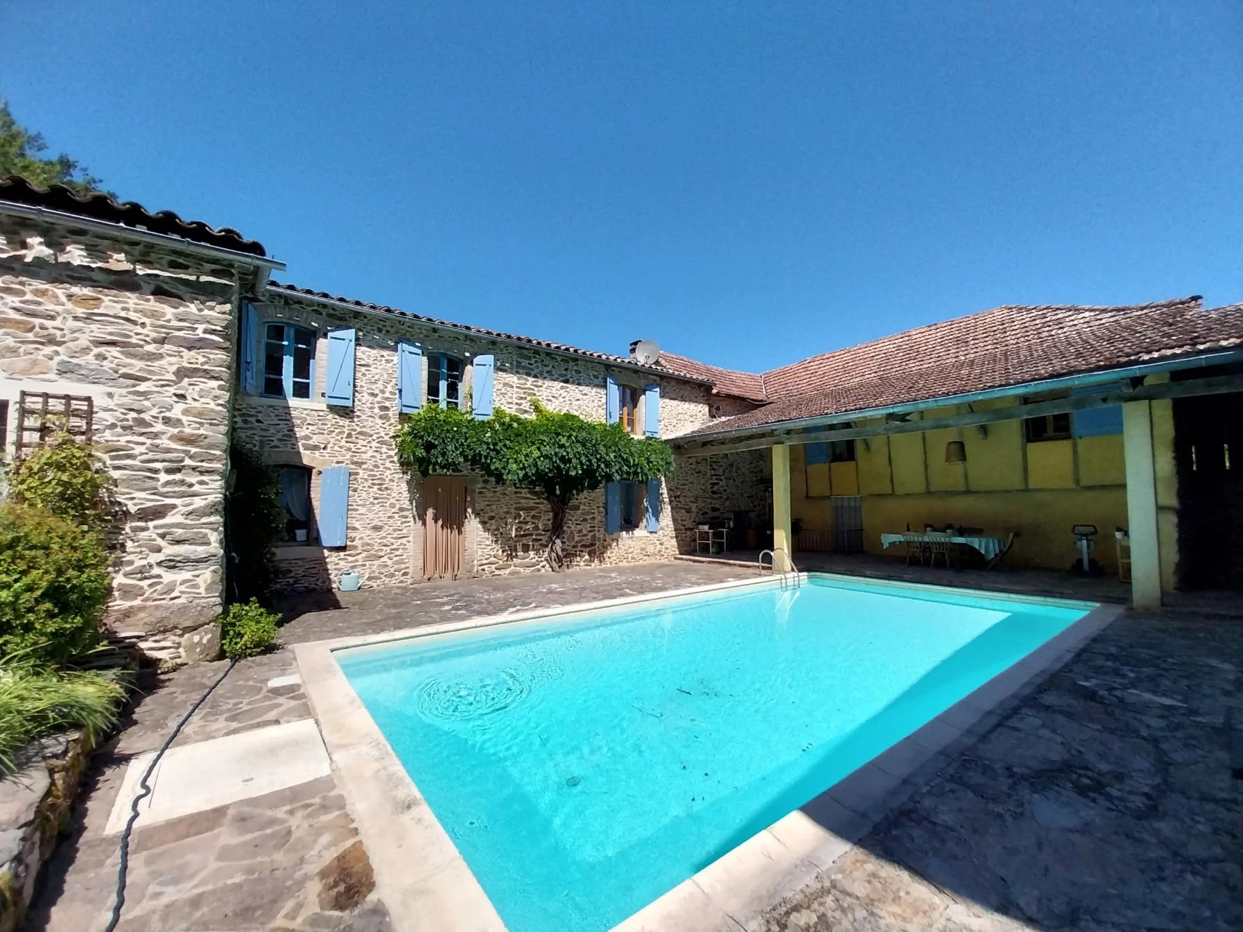 Charming Farmhouse Near Cordes-sur-Ciel – Reduced Price