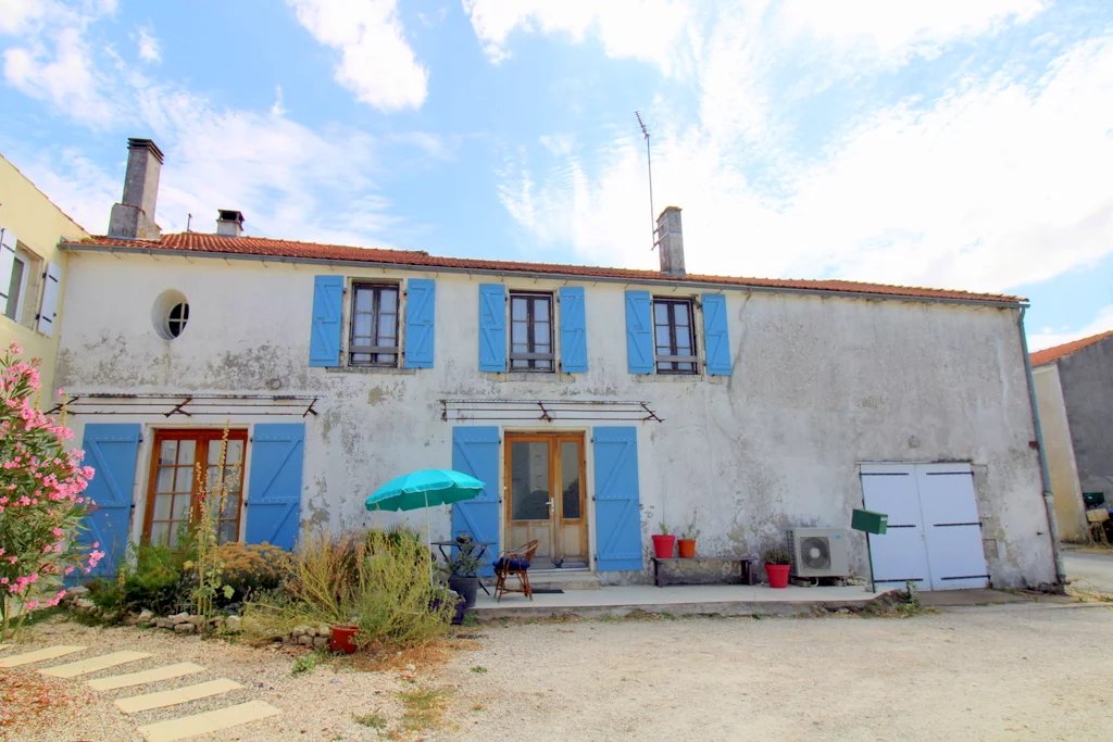 7kms de Châtelaillon-Plage - maison de 4 chambres + garage.