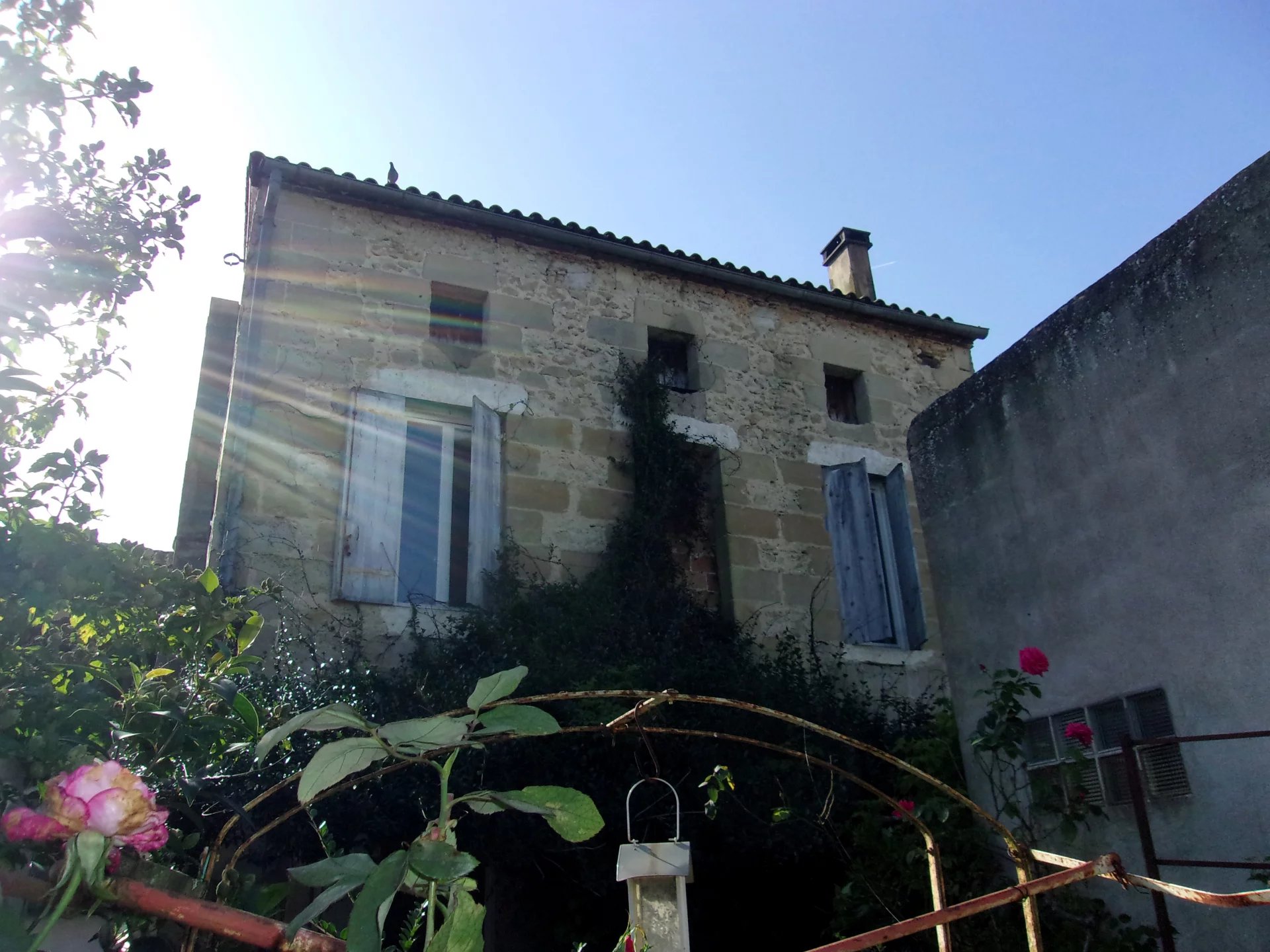 Maison de ville de 3 chambres avec jardin, cave et grenier